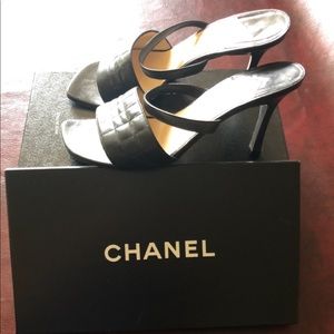 CHANEL blocked toe heels!